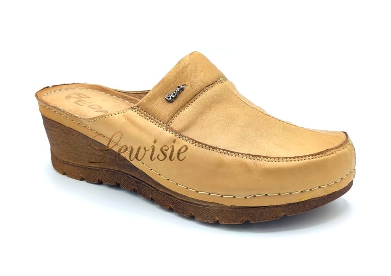 Peon PN/5943-2 hnědá Dámský pantofel na klínku vel. 40