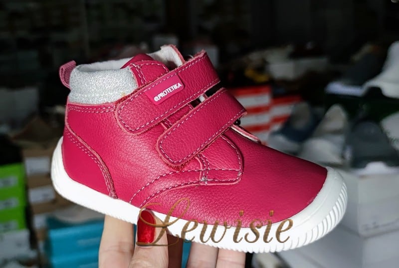 Protetika Nira fuxia Barefoot Vycházková dětská obuv vel. 22 - 31 - Obrázek 2